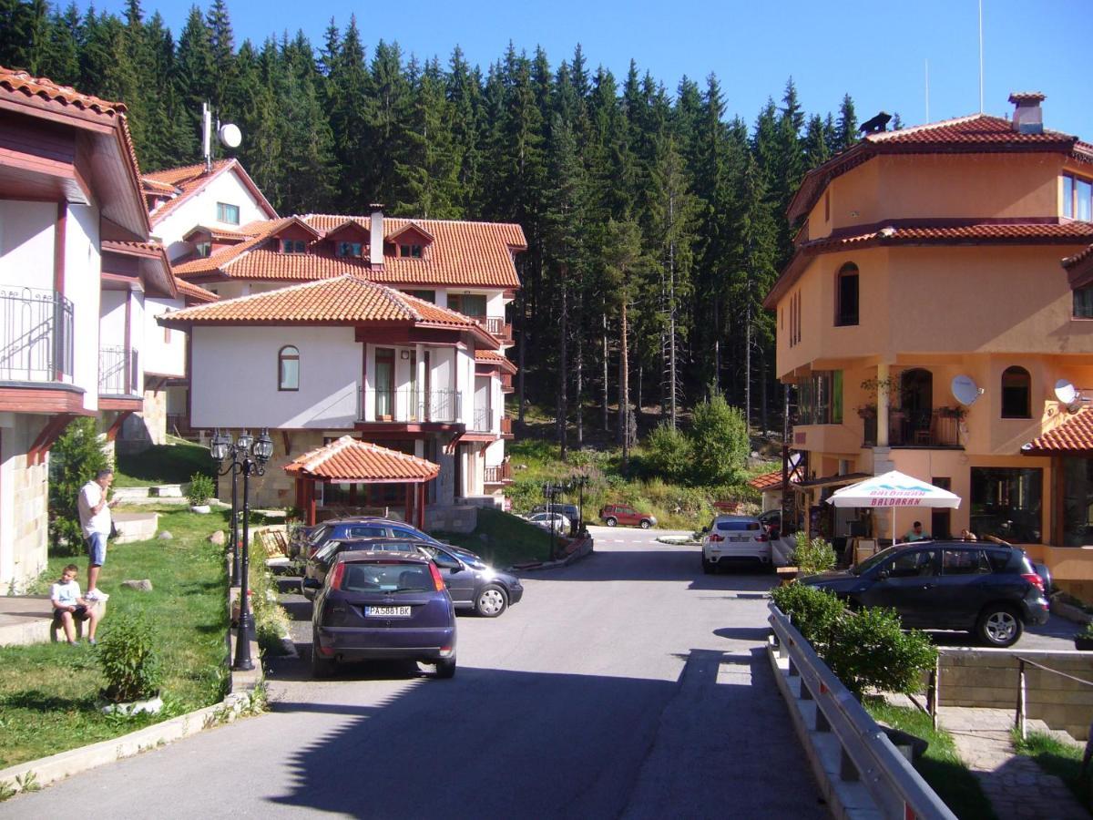 Ski Chalets At Pamporovo - An Affordable Village Holiday For Families Or Groups Exterior photo