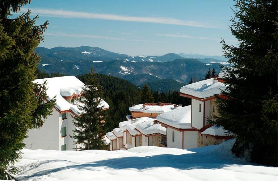 Ski Chalets At Pamporovo - An Affordable Village Holiday For Families Or Groups Exterior photo