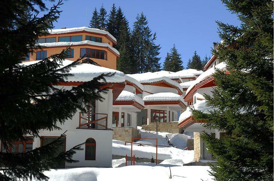 Ski Chalets At Pamporovo - An Affordable Village Holiday For Families Or Groups Exterior photo